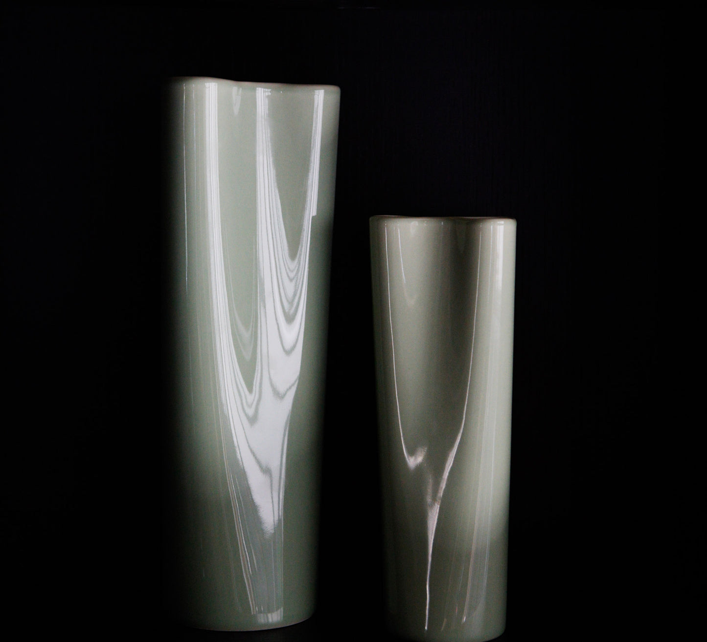 Pinch vase | Sage