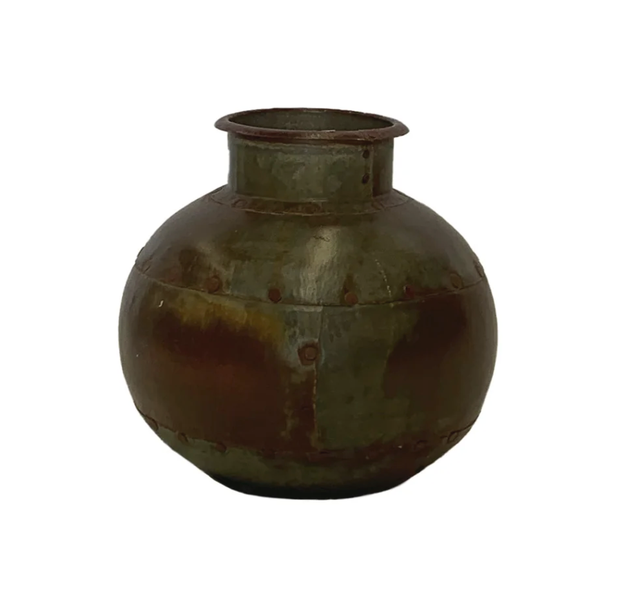 Iron pot industrial decorative piece