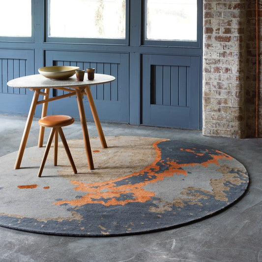 The “Aceto” rug measures 250cm diameter