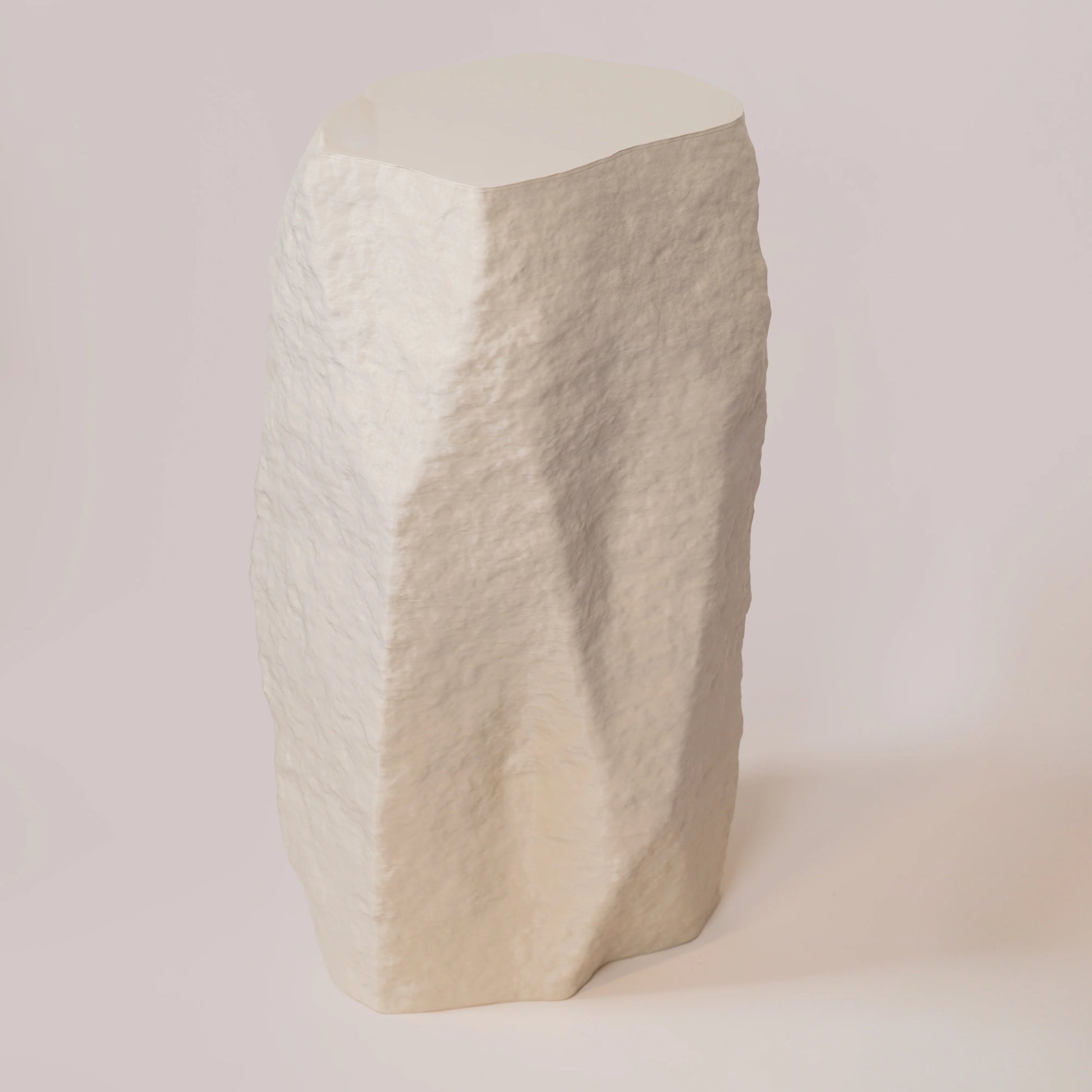 Apartment91byHareandKlein_SpecialStudio_RockPlinth_Eggshell2