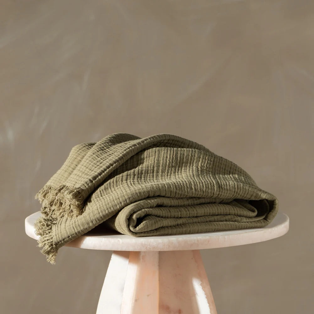 Enes Throw Olive APT91  SAARDE