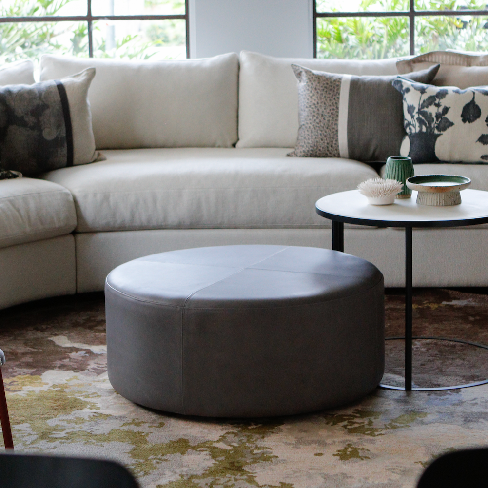 HKEDIT_Anilineleatherottoman_custom_APT91																			