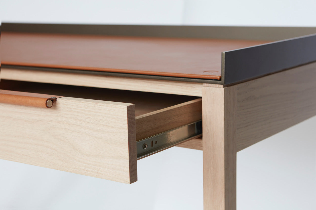 The Gabriel Desk by HKEDIT