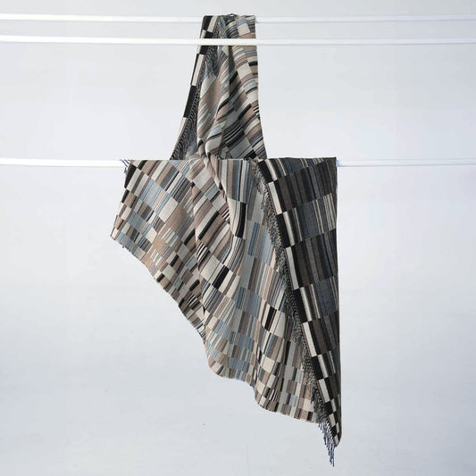 Ilford_Throw_Mirage-Air_Dowel_Drape_APT91