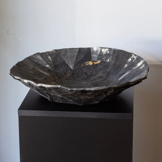 Studio Levine "Queen Gesha, because the night" - Round platter