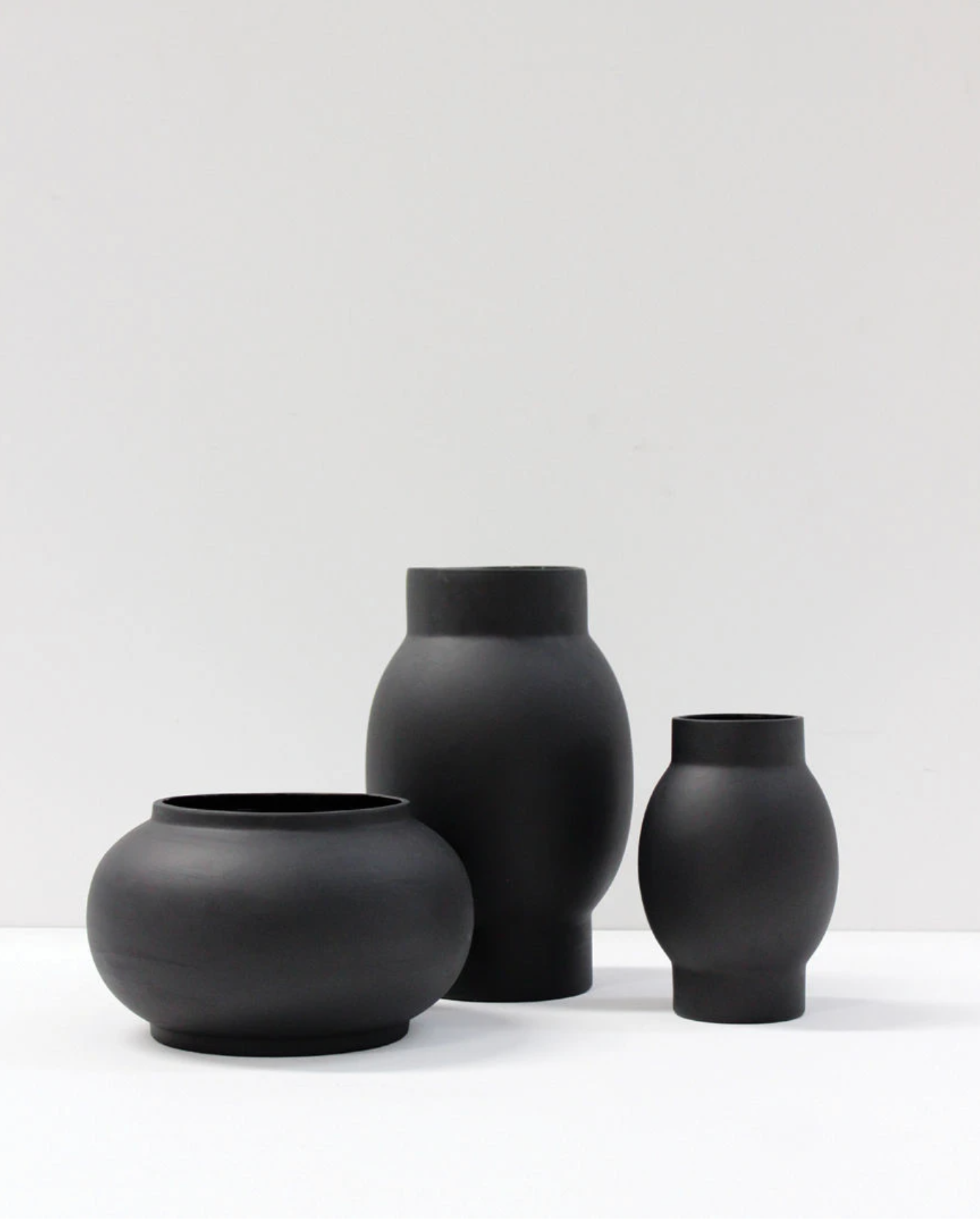 Arena Vase Wide - Black