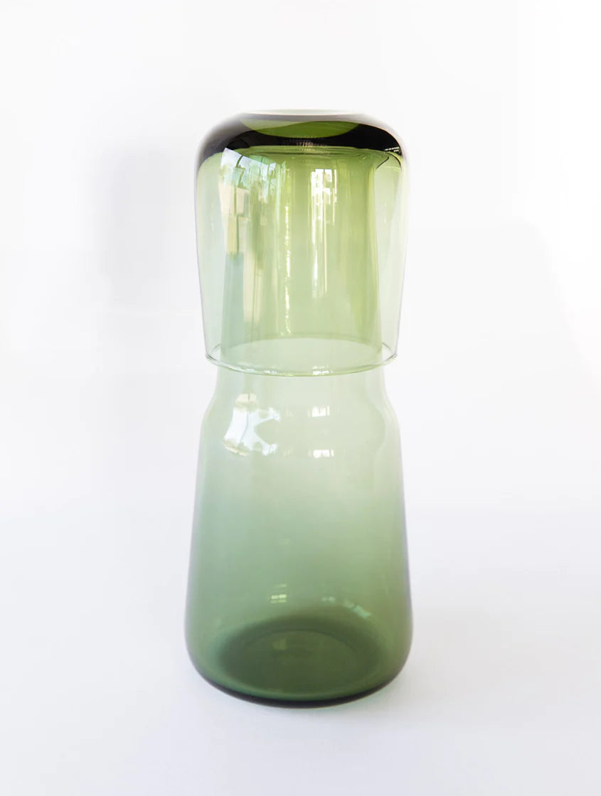 Our versatile carafe & Tumbler set in Olive. Practical for both home and office. Birgit 23 x 9 x 5 cm, 800 ml, approx. Elias 8 x 9.5 cm, 350 ml, approx.