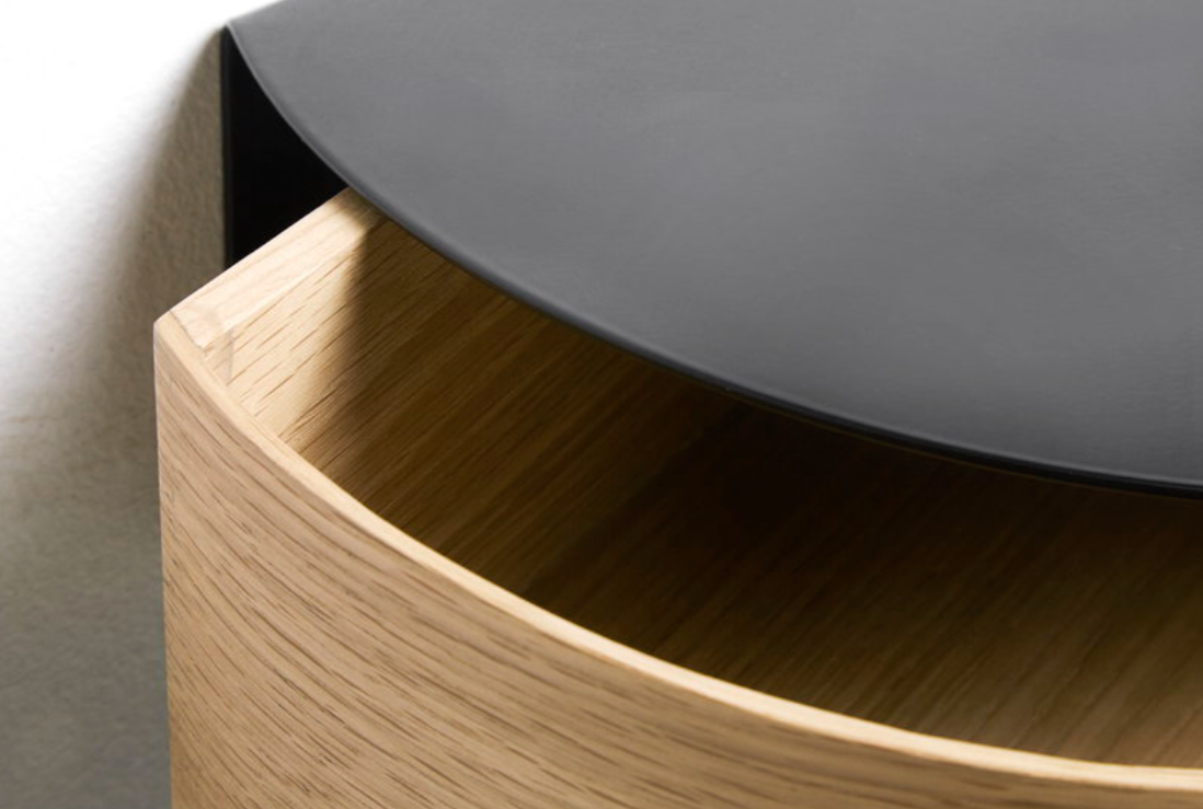  HK Edit | Wallie Wall Shelf Black powdercoated steel and Oak